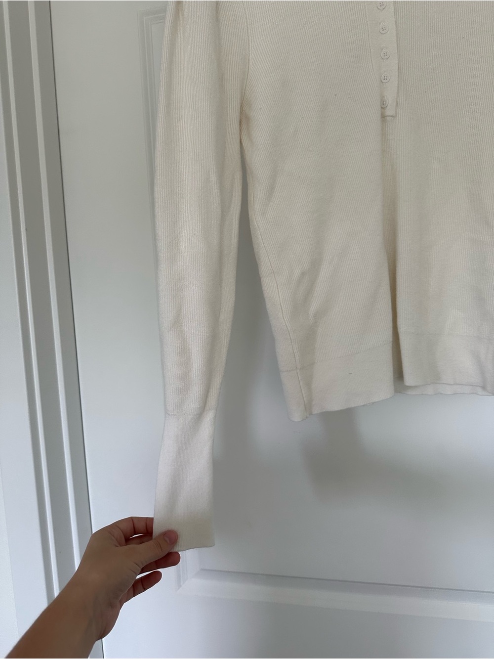 Source Unknown Ivory Button-Front Ribbed Long Sleeve Top - Picture 2 of 3